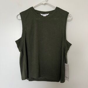 Athleta breezy muscle tank